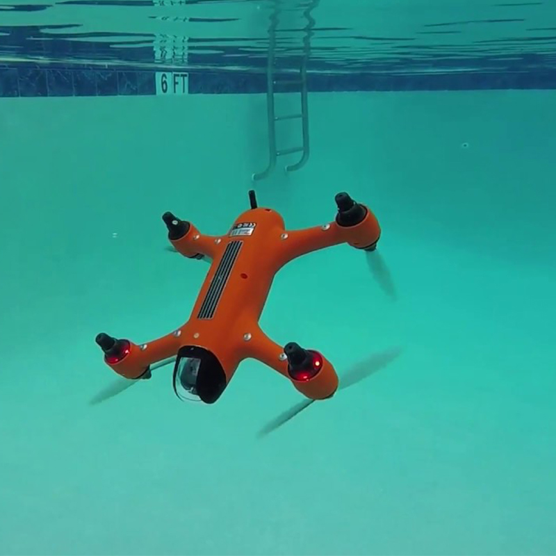 斯威普Spry雨燕防水無人機(jī),整機(jī)防水，肆意飛翔，性能強大，輕松掌控,雨燕整機(jī)防水，遙控器同樣具備防水優(yōu)勢，可在涉水環(huán)境中肆意翱翔。一體化機(jī)身設(shè)計，體積小，性能強大，輕松掌控?？膳臄z4K/30fps 超清視頻，具備強大的智能跟隨功能，讓您在運動狀態(tài)時也能享受飛行帶來的樂趣。